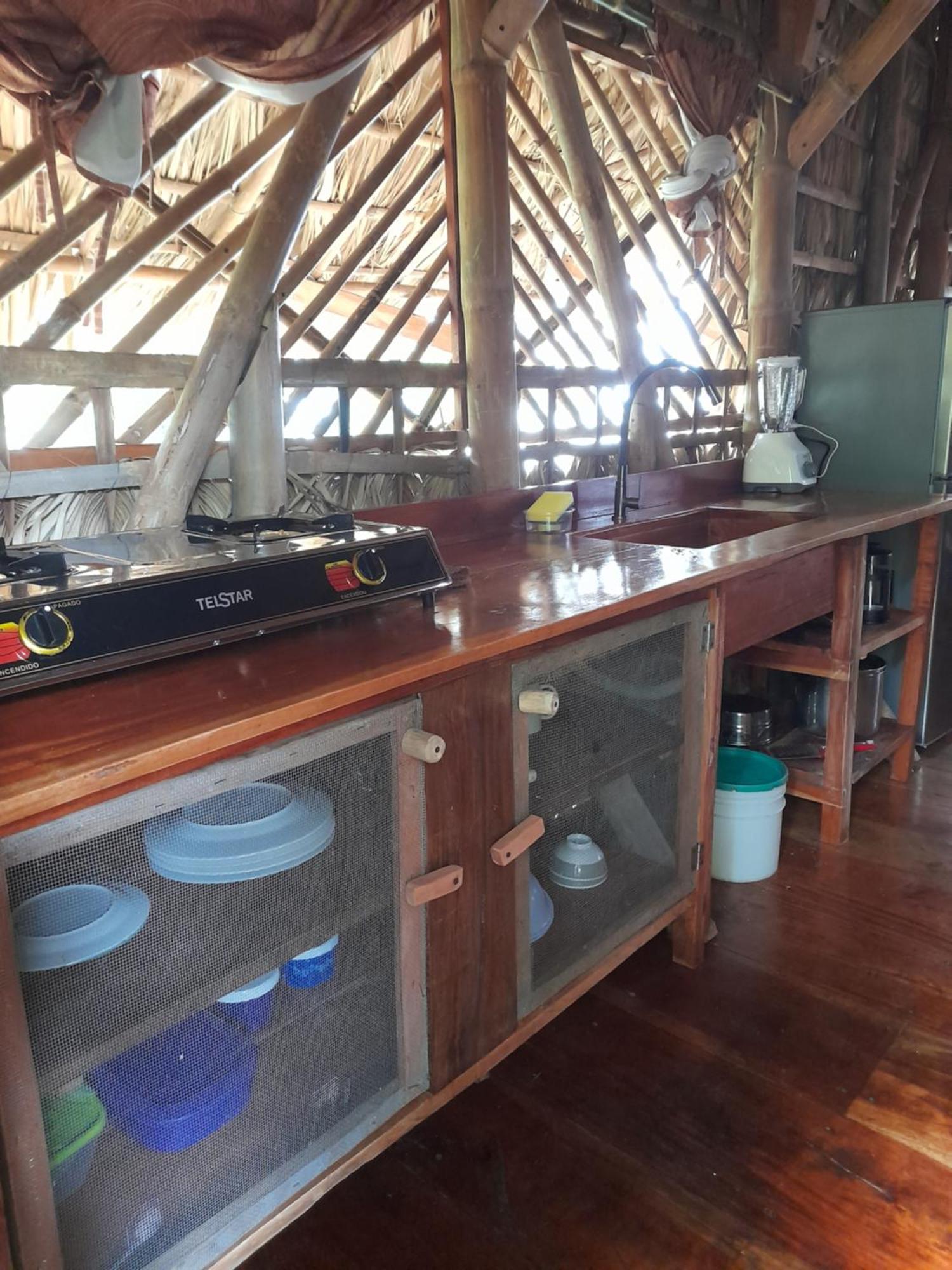 El Bamboo Cabins Balgue Екстериор снимка