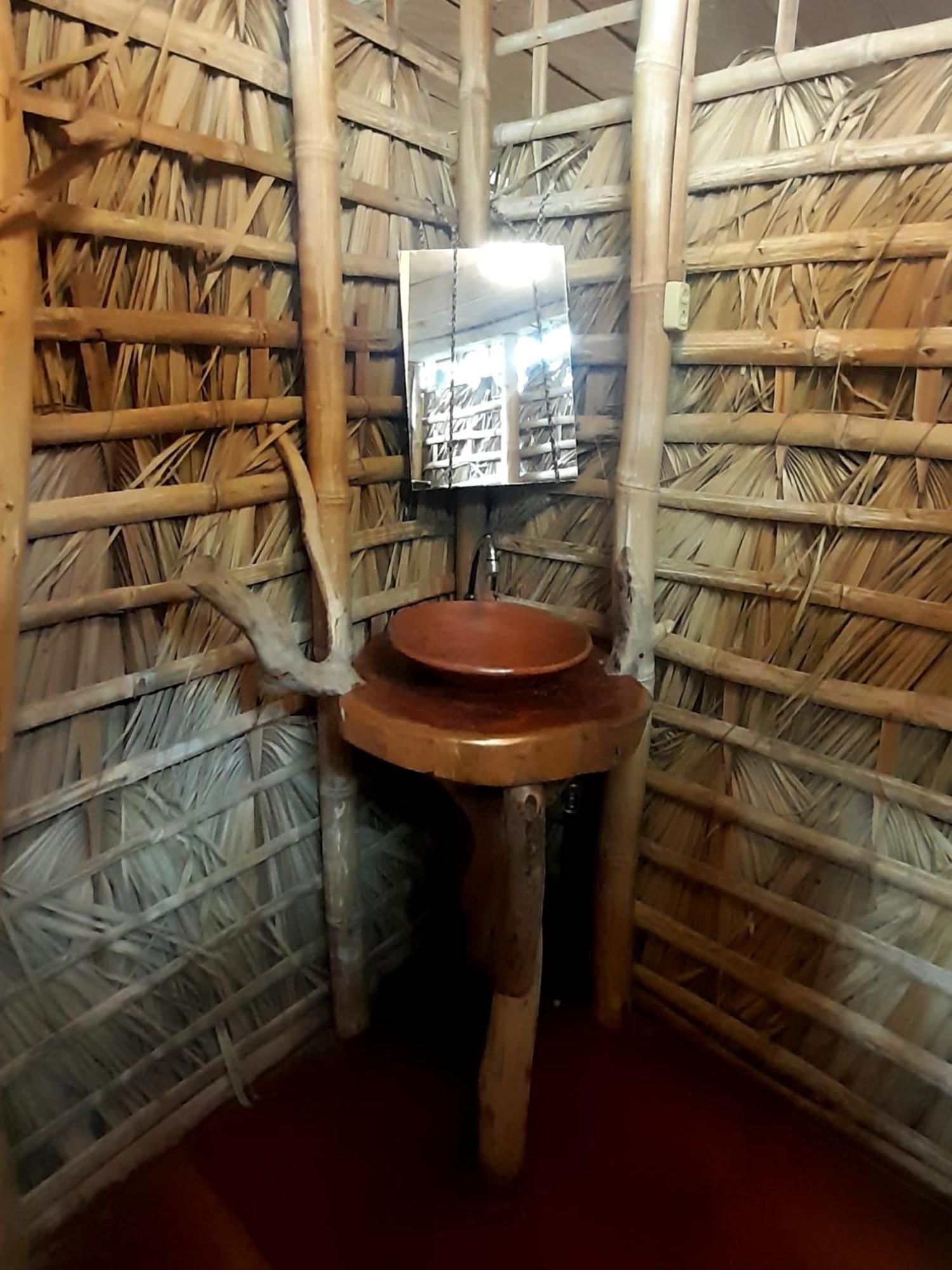 El Bamboo Cabins Balgue Екстериор снимка